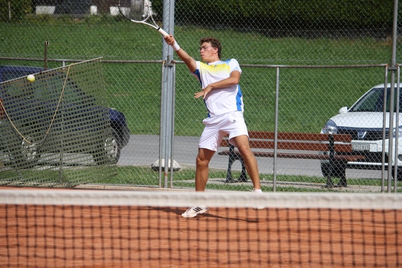 Village Camps International Summer Camp Leysin, Switzerland 2025-08-09 https://www.villagecamps.com/journals_admin/images/700-4-tennis (56).jpg